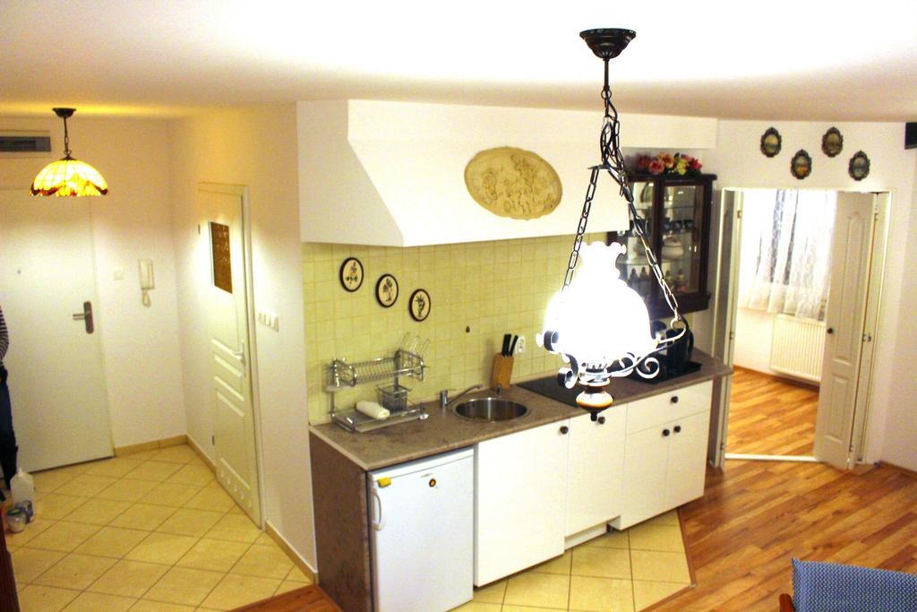 Kolobrzeg Apartamenty Rom bilde